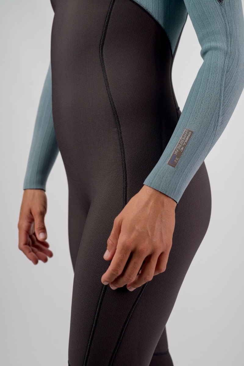 O'Neill Womens Hyperfreak 4/3+mm Chest Zip Wetsuit 2026 - Arabica / Tradewinds