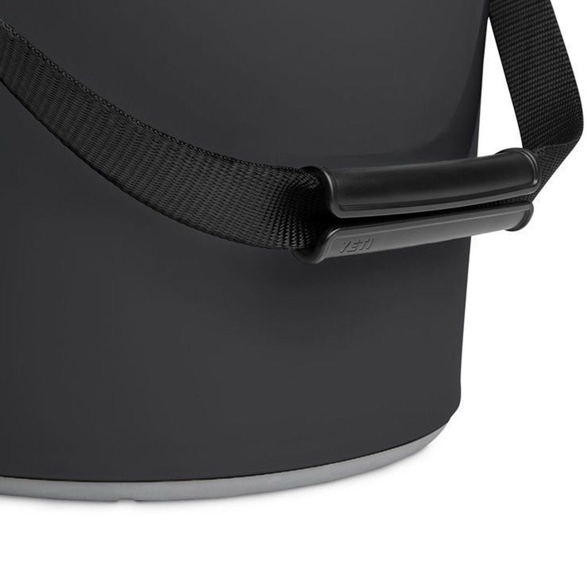 Yeti Loadout Bucket - Charcoal