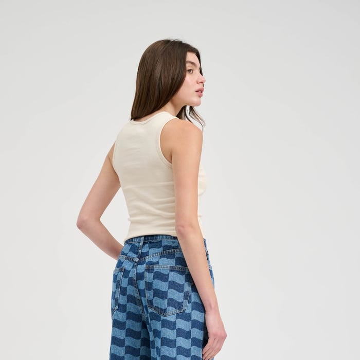 Santa Cruz Other Dot Emb Women's T-Shirt - Butter