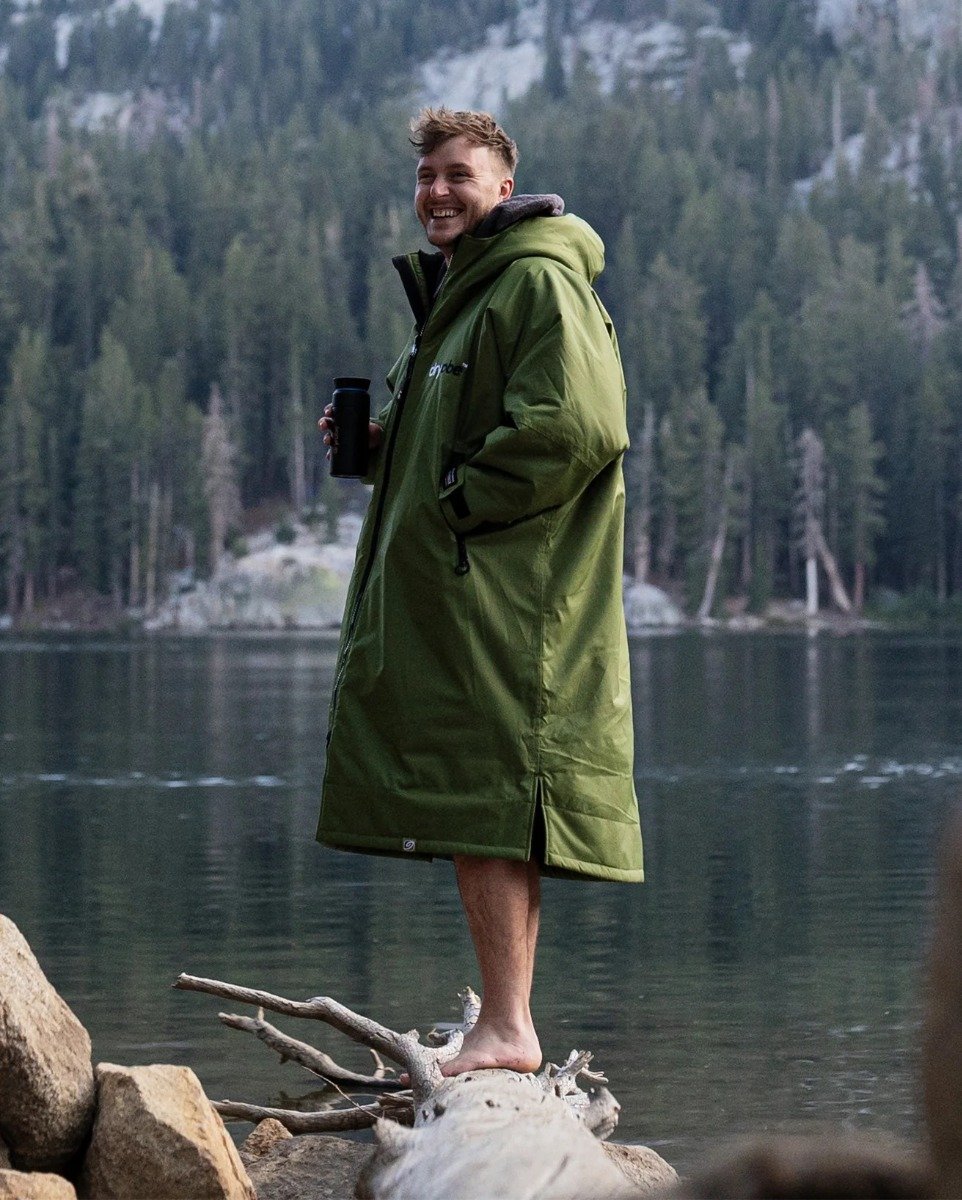 Dryrobe Advance Long Sleeve Changing Robe - Dark Green / Black