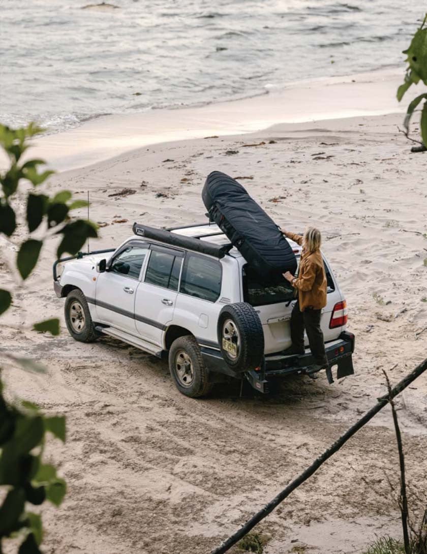 Ocean & Earth Hypa 10mm Wheeled Triple Surfboard Bag