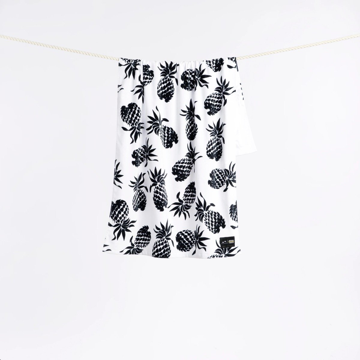 Slowtide Pineapps Beach Towel - Cream