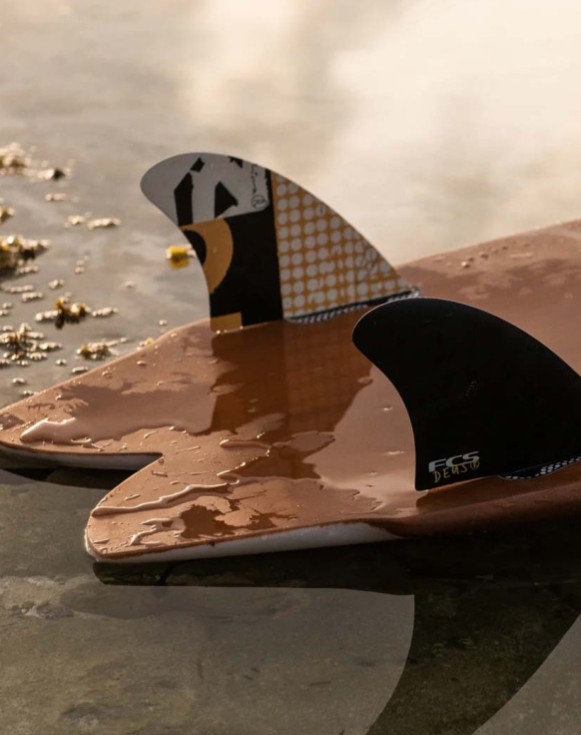 FCS II X Deus Ex Machina Modern Keel PG Twin Fins - XL