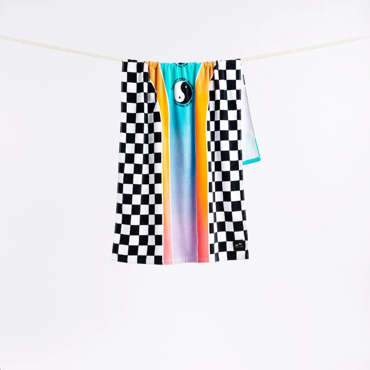 Slowtide Town & Country Beach Towel - Splash