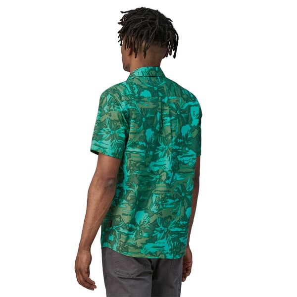 Patagonia Go-To Men's Shirt - Cliffs and Waves: Conifer Green