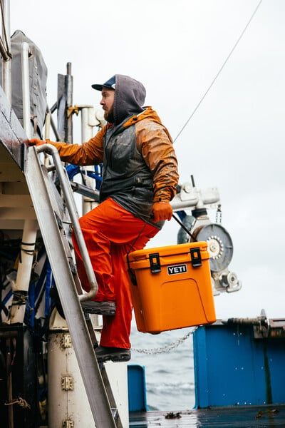 Yeti Roadie 24 Cool Box - King Crab Orange