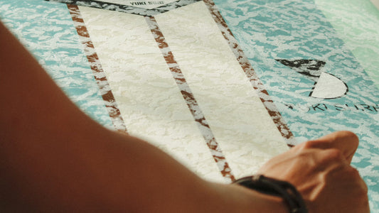 How To Wax Your Surfboard 
