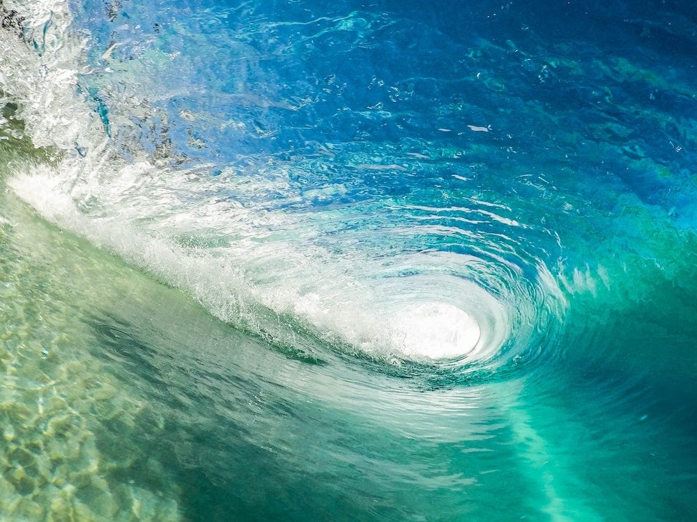5 of the Best Must-Watch Surf Films