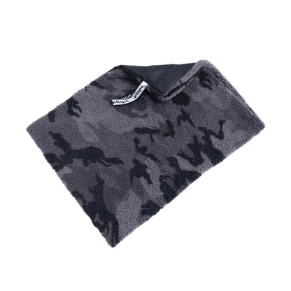 Dryrobe Cushion Cover - Black Camo