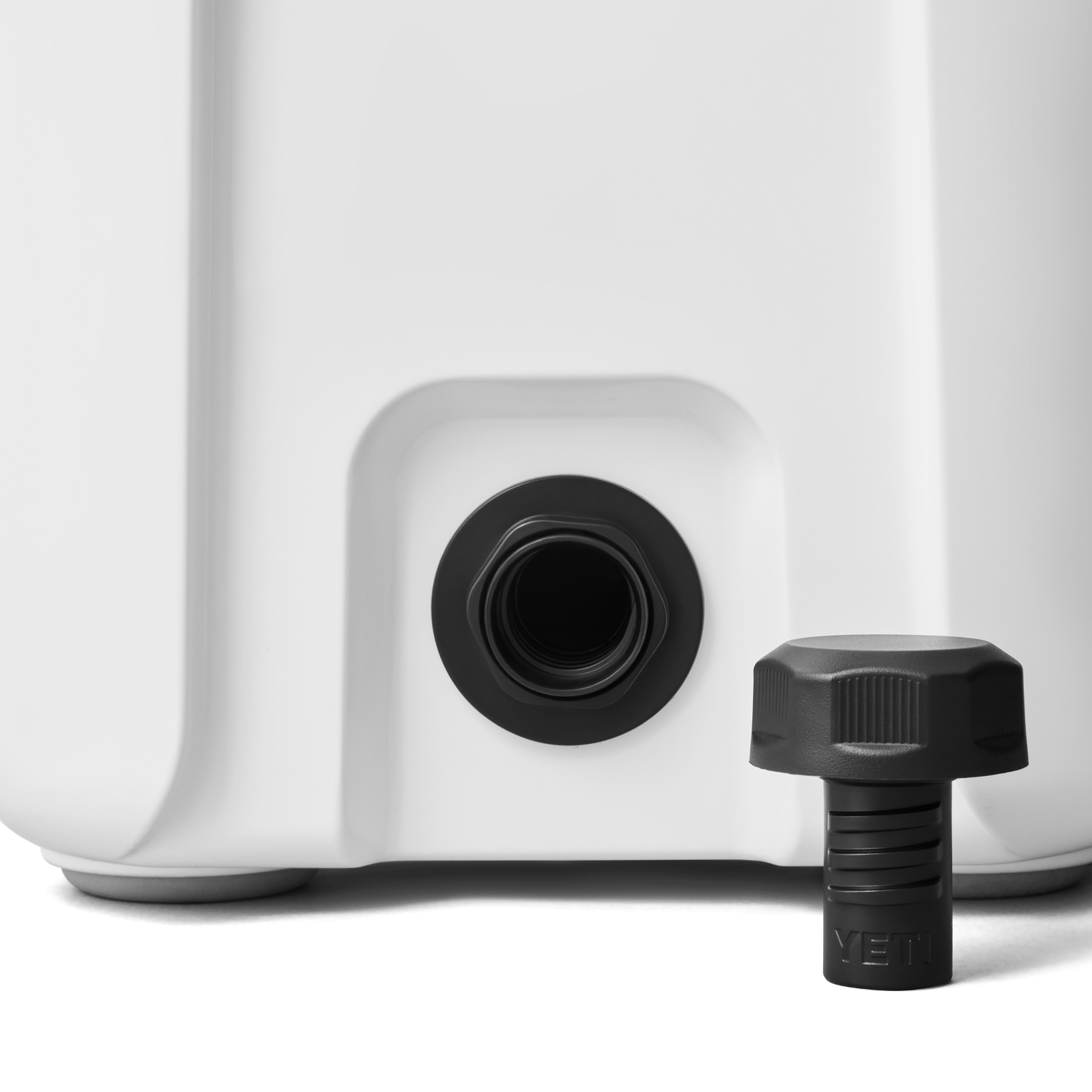 Yeti Roadie 15 Hard Cool Box - White