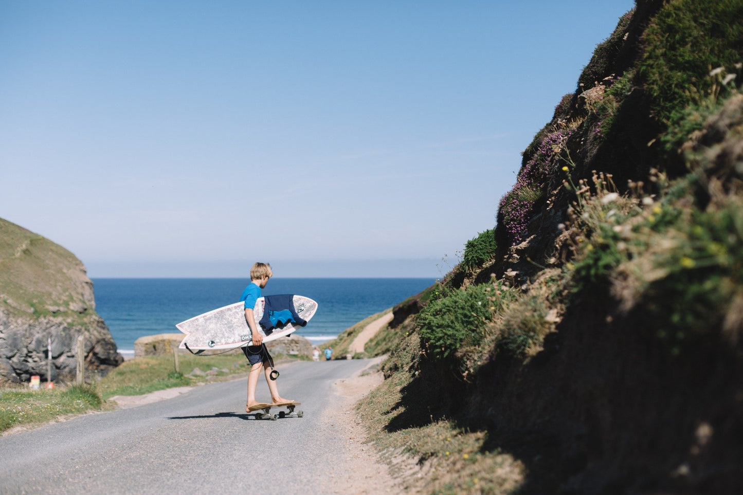 O'Neill Basic Skins Youth Sun Shirt - Pacific Blue