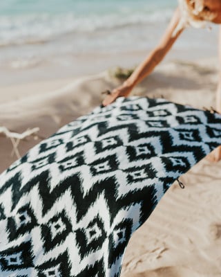 Slowtide 'Escher' 100% Cotton Velour Towel