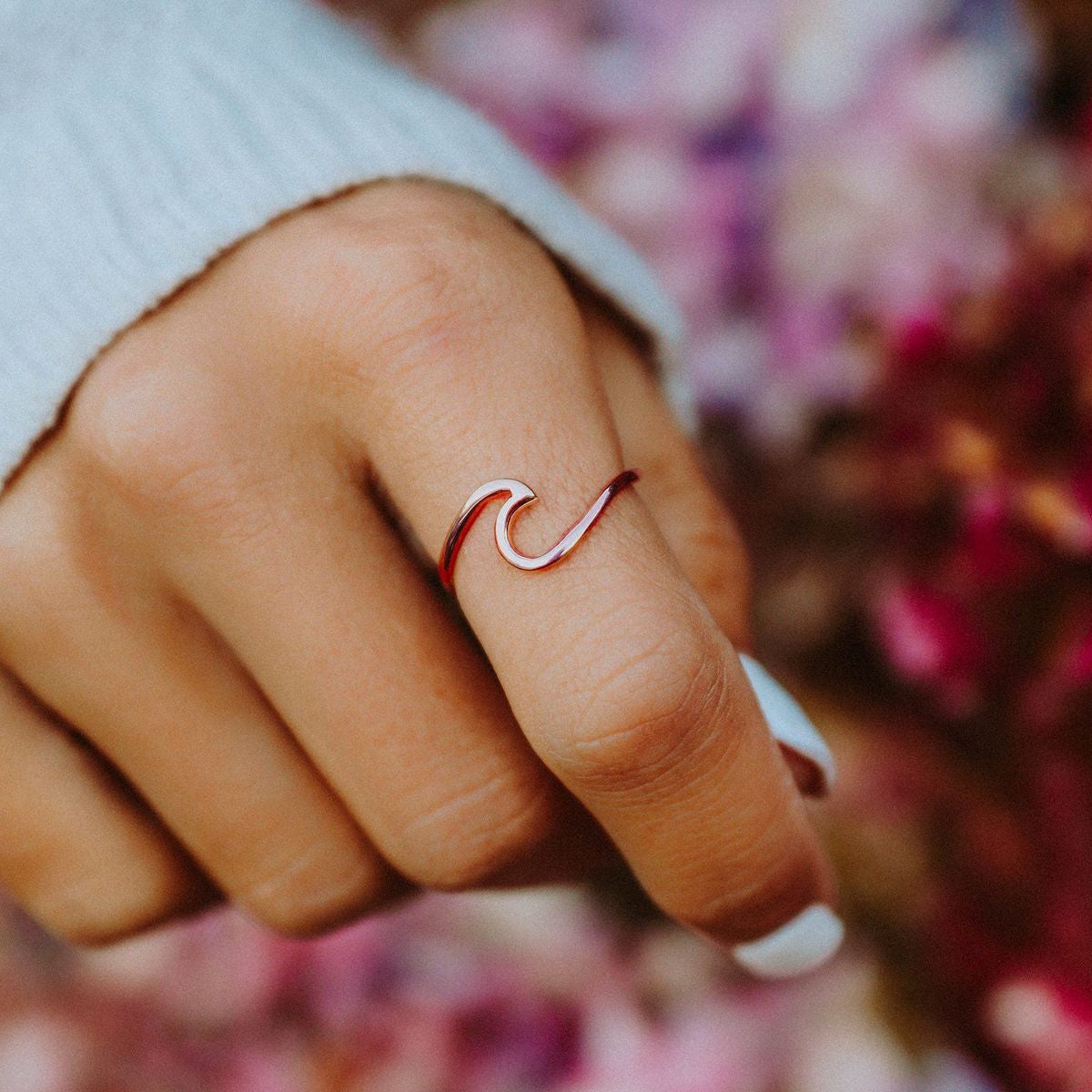rose gold wave ring
