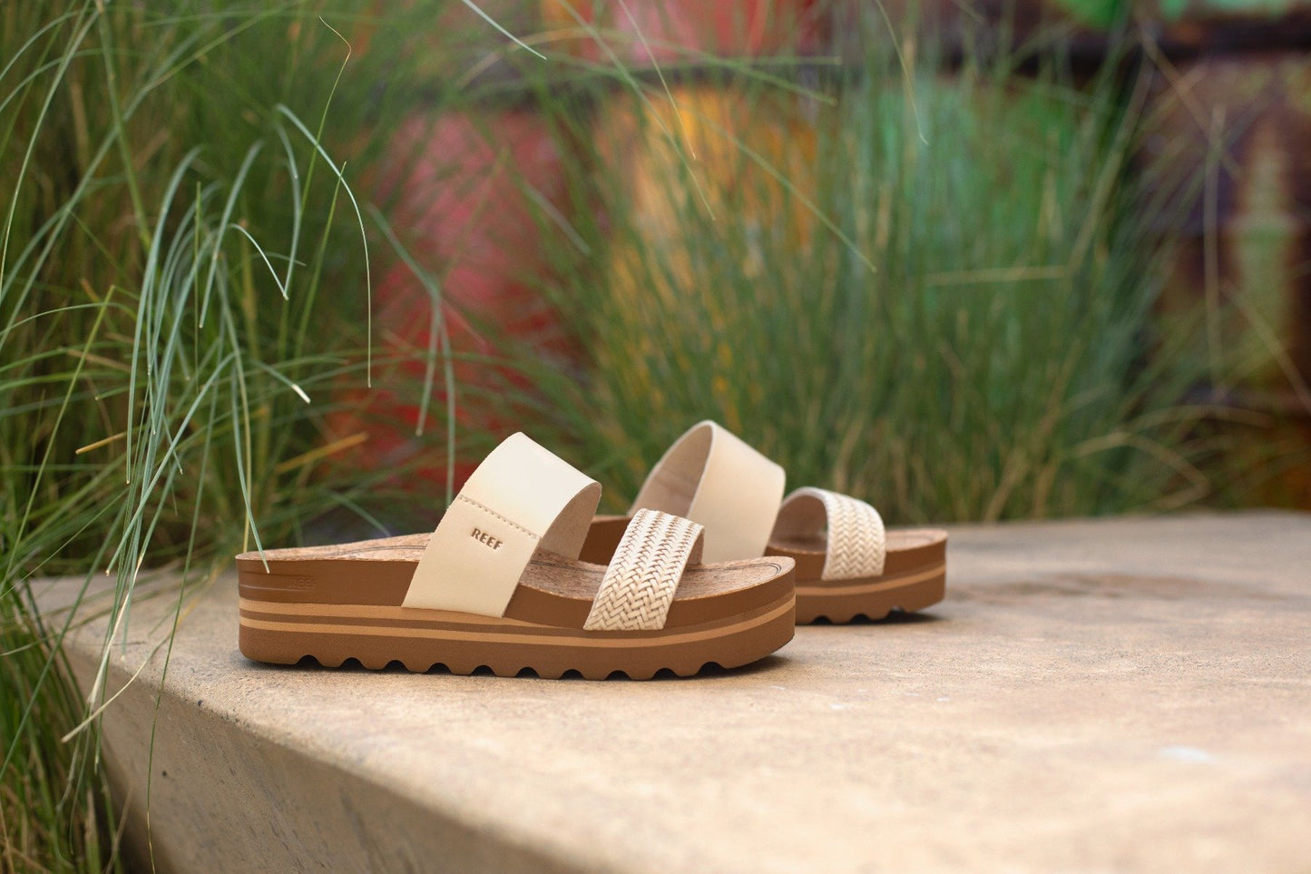 Reef Women's Cushion Vista Hi Sandals - Vintage