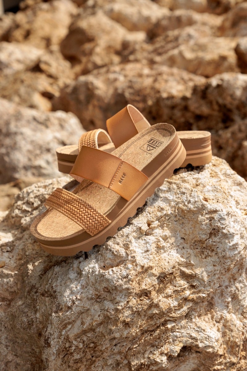 Reef Women's Cushion Vista Hi Sandals - Natural Braid