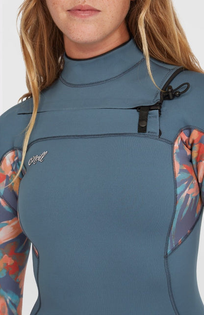 O'Neill Epic 3/2mm Women's Chest Zip Summer Wetsuit 2025 - Copenblu/Painted Tropics