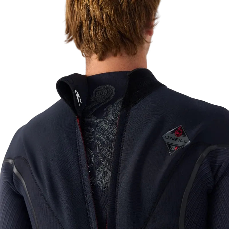 O'Neill Hyperfreak Fire 5/4+mm Back Zip Winter Wetsuit 2026 - Black