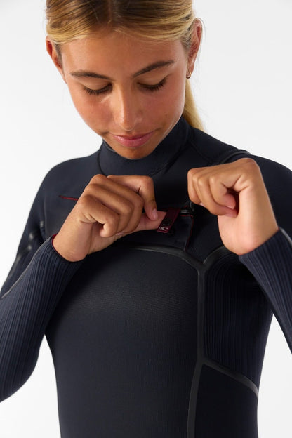 O'Neill Womens Hyperfreak Fire 5/4+mm Chest Zip Winter Wetsuit 2026 - Black