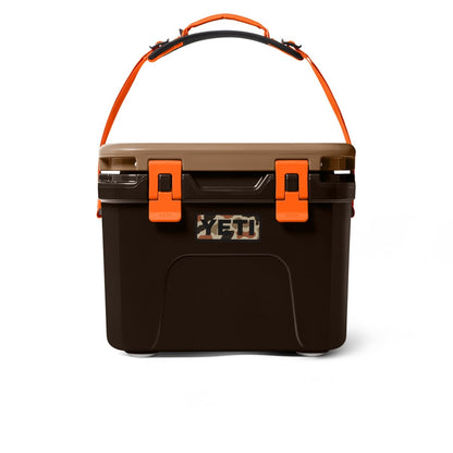 Yeti Roadie 15 Hard Cooler - Wetlands Camo