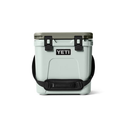 Yeti Roadie 24 Hard Cooler 2.0 in Ridgeline