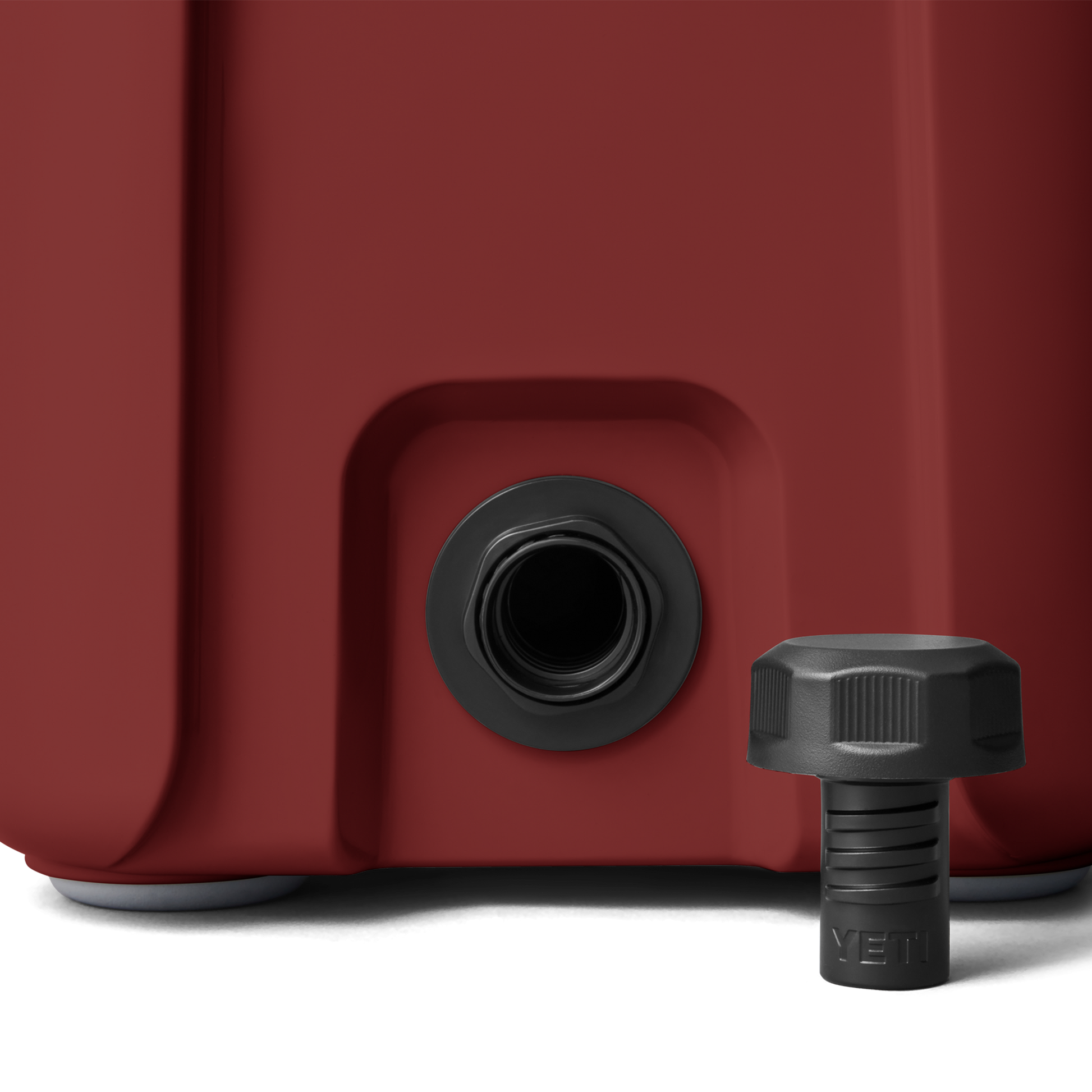 Yeti Roadie 15 Hard Cooler - Stag Red