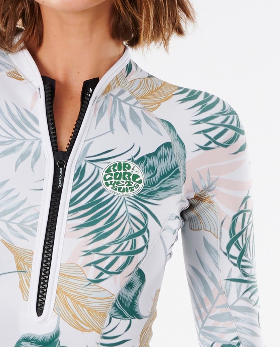 Womens G Bomb Long Sleeve Spring Hi Cut Summer Wetsuit - 2021 - Front Close up