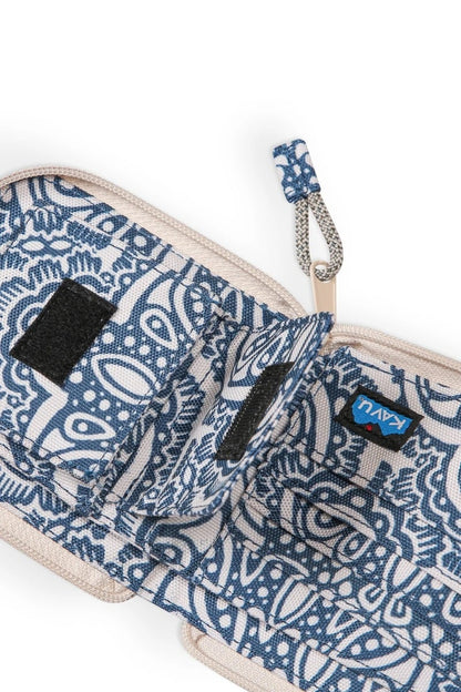 Kavu Zip Around Wallet - Divine Damask