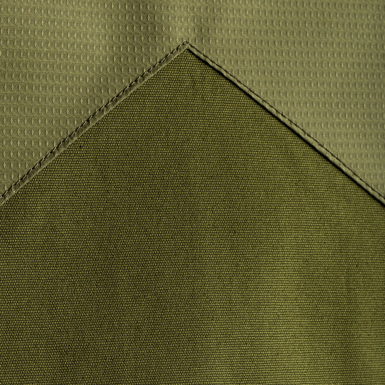 Creatures Of Leisure Hardwear Mid Length Day Use Cover - Military Black