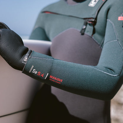 C-Skins NuWave Session 5/4 mm GBS junior avec cagoule intégrée 2026 - Meteor / Forest Green / Red