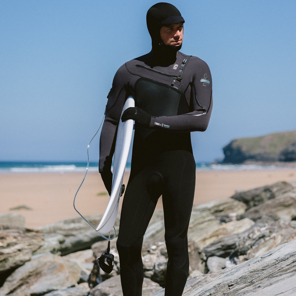 C-Skins NuWave Wired 5/4mm Mens LQS Hooded Winter Wetsuit 2026 - Black / Meteor / Blue