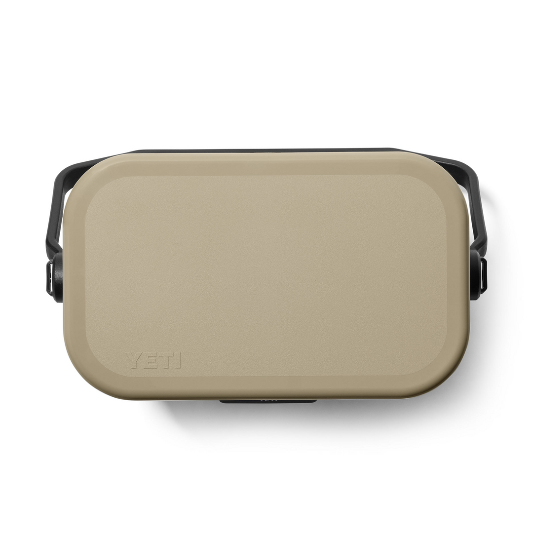 Yeti Roadie 8 Hard Cool Box - Tan