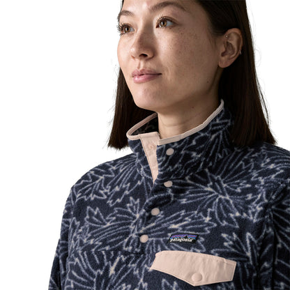 Patagonia Womens Lightweight Synch Snap-T Pullover - Saxifrage: Sunken Blue