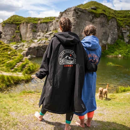 ZONE3 Active-Flex Parka Robe - Black/Orange