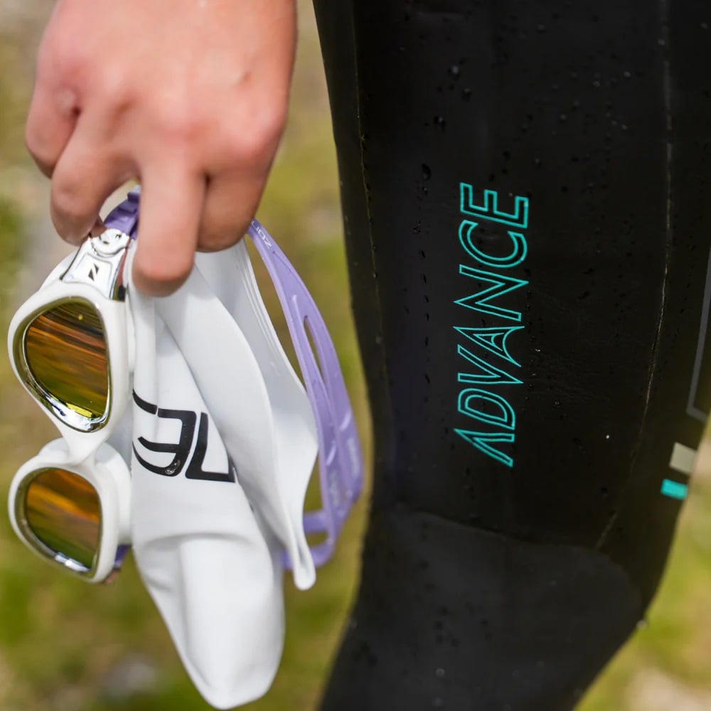 ZONE3 Advance Women's Open Water Swim Wetsuit - Black/Turquoise