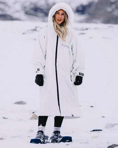 Dryrobe Advance Long Sleeve Alpine Changing Robe - White / Grey