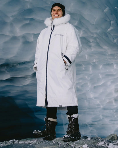 Dryrobe Advance Long Sleeve Alpine Changing Robe - White / Grey