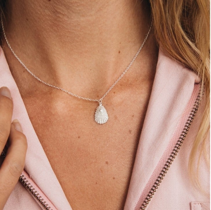 Pineapple Island Keyhole Limpet Shell Necklace - Silver