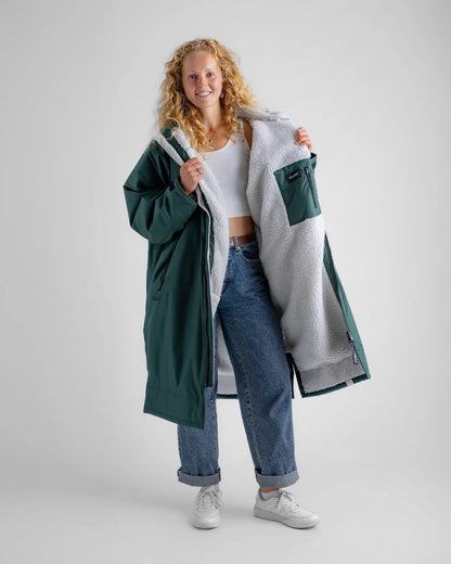 Dryrobe Advance Long Sleeve Changing Robe - Dark Green / Nimbus Cloud
