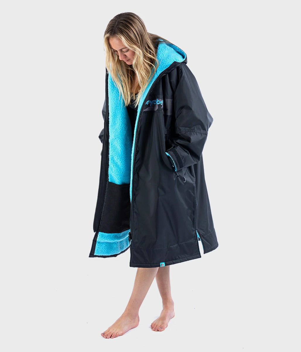 Dryrobe Advance Long Sleeve Remix Adult Changing Robe - Black/Blue/Camo
