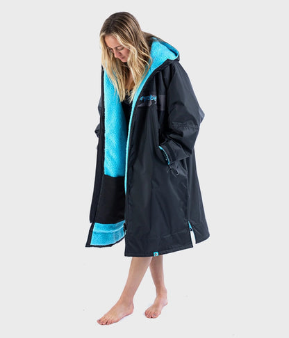Dryrobe Advance Long Sleeve Remix Adult Changing Robe - Black/Blue/Camo