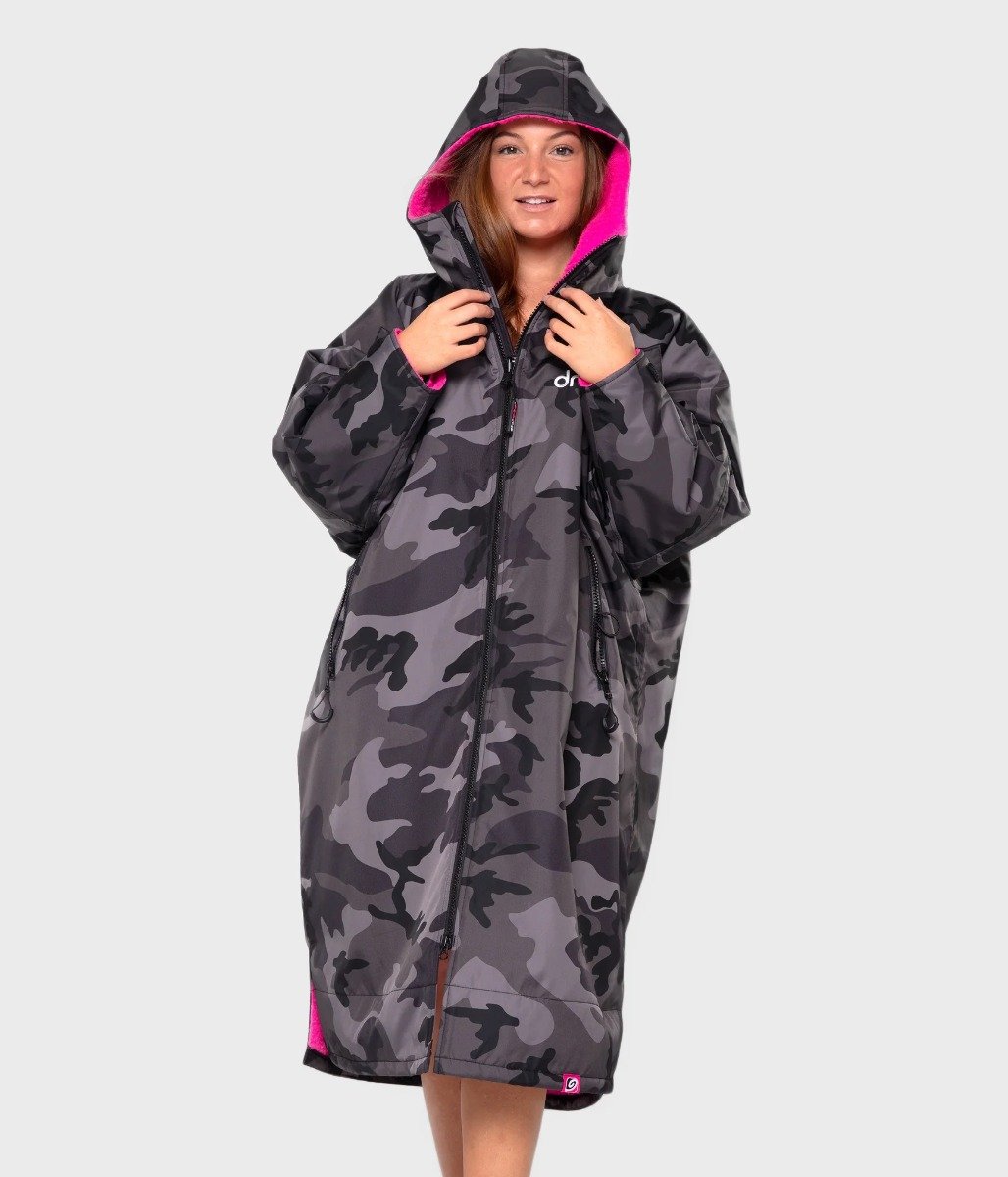 Dryrobe Advance Long Sleeve Adult Changing Robe - Black Camo/Pink