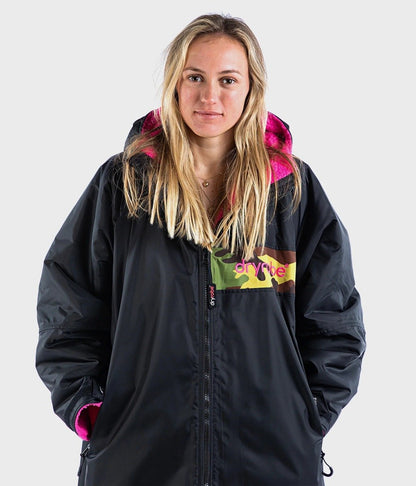 Dryrobe Advance Long Sleeve Remix Adult Changing Robe - Black/Pink/Camo