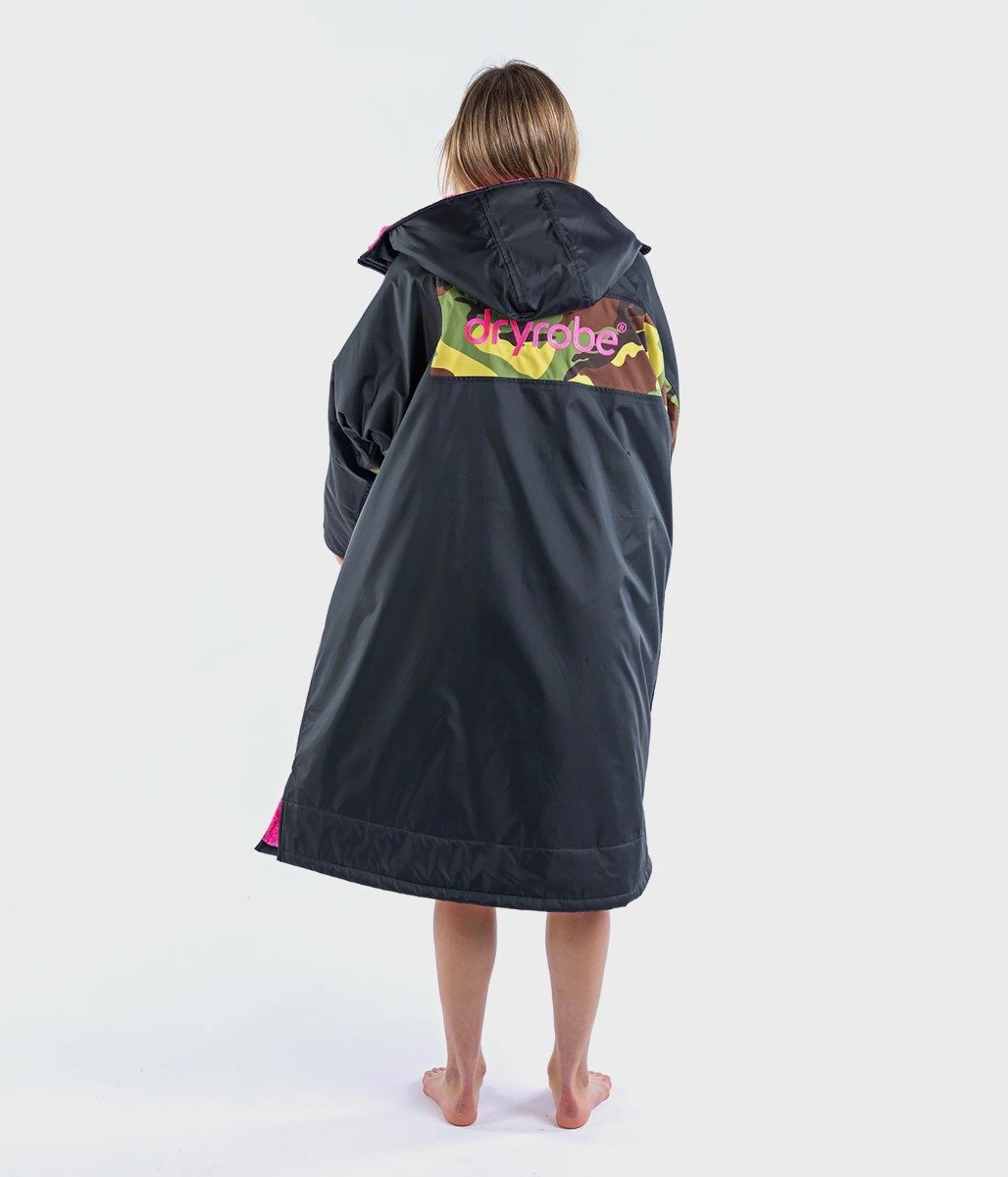 Dryrobe Advance Long Sleeve Remix Adult Changing Robe - Black/Pink/Camo