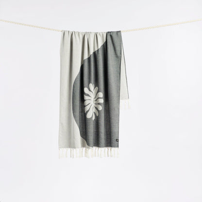 Slowtide Botanical Balance Turkish Towel - Black / White