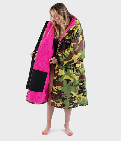 Dryrobe Advance Long Sleeve Remix Adult Changing Robe - Camo/Pink/Black