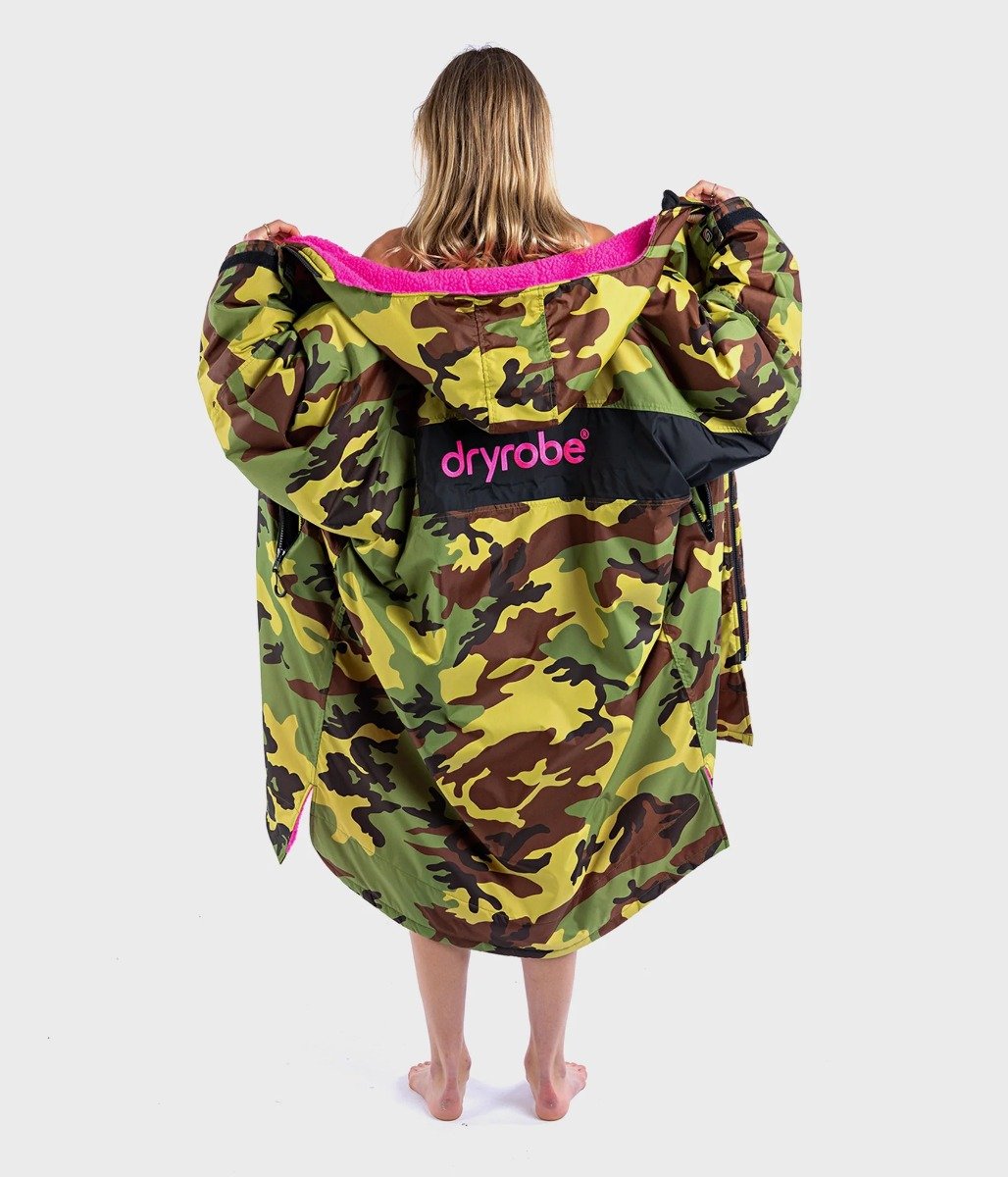 Dryrobe Advance Long Sleeve Remix Adult Changing Robe - Camo/Pink/Black