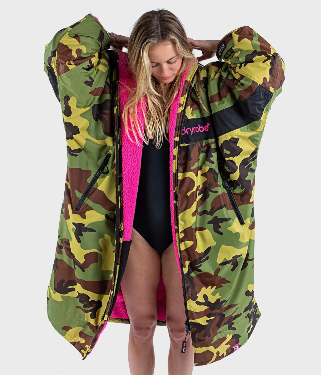 Dryrobe Advance Long Sleeve Remix Adult Changing Robe - Camo/Pink/Black