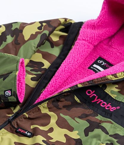 Dryrobe Advance Long Sleeve Remix Adult Changing Robe - Camo/Pink/Black