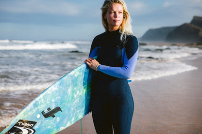 O'Neill Hyperfreak 4/3+mm Women's Chest Zip Wetsuit 2025 - Carbon / Lilly