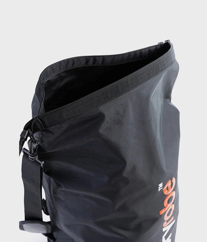 Dryrobe 33L Compression Travel Bag - Black